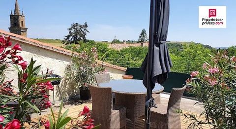 10 minutes from Bram or 20 minutes from Castelnaudary - Stone village house with beautiful volumes, 10 main rooms, including entrance, living room with fireplace, 2 dining room, 2 kitchens, 5 bedrooms and an office, shower room, 2 toilets, workshop (...