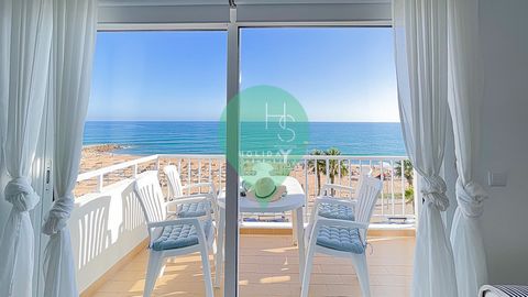 Welcome to our stunning 3-bedroom, 3-bathroom penthouse, located right on the beachfront in Quarteira. This marvelous holiday rental is just steps away from the golden sands of Quarteira Beach, offering panoramic views of the Atlantic Ocean and a pri...
