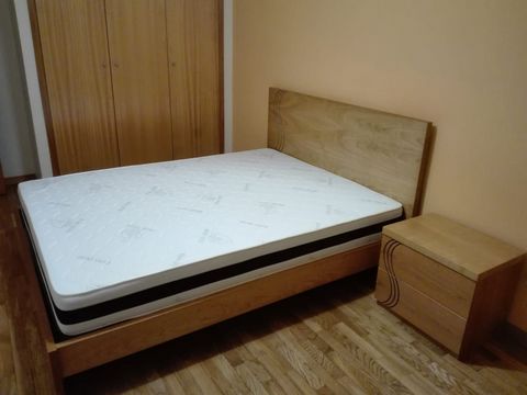 I rent a single room to a young student 100 meters from Cespu University