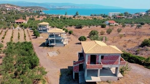 For sale complex with 3 unfinished houses, which can easily be converted into maisonettes, on a plot of 3885.20 sq.m. place Kouverta (Agioi Anargyri), Ermioni 21051, Argolida, just 300 meters from the sea. The plot, with its excellent condition, is a...