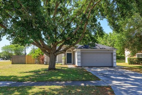 Beautiful 3 bedroom 2 bathroom home in the desirable Stonemeade community on an oversized corner lot with no rear neighbors. This open concept home offers vaulted ceilings with lots of light, updated eat in kitchen complete with granite countertops a...