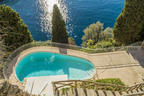 Located in Cap d'Ail, in a peaceful setting just a few steps from the Principality of Monaco, this superb duplex penthouse that consists of two, 2 bedroomed apartments which are currently independent and separated, they both offer breathtaking panora...