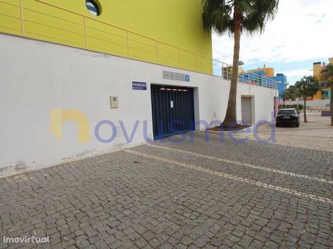 Algarve, Marina de Albufeira, parqueamentos, estacionamentos privativos dentro da cidade, garagem para carros, oportunidade de investimento Os parqueamentos em comercialização fazem parte do empreendimento 'Marina de Albufeira', localizado na zona na...