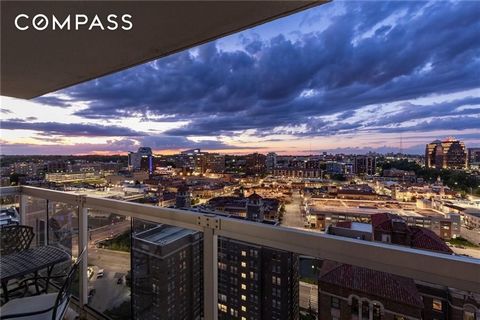 Enjoy all that Kansas City has to offer in this beautiful condominium! Unparalleled views from your great room or private balcony of the Country Club Plaza, Brush Creek, Downtown Kansas City Skyline and even Kauffman and Arrowhead stadiums! Enjoy the...