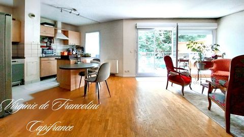 Neuilly-Plaisance-A vendre appartement 4 pièces-72m2-Terrasse 11m2 + Balcon-Box-Calme-Vue sur la Voie Lamarque