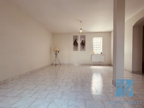 Anne LEFEBVRE IMMOBILIER bietet Ihnen EXKLUSIV! Deauville, ruhig und in der Nähe von allem! 4-Zimmer-Haus mit Terrasse. Möglichkeit, zusätzlich in der Garage zu kaufen!