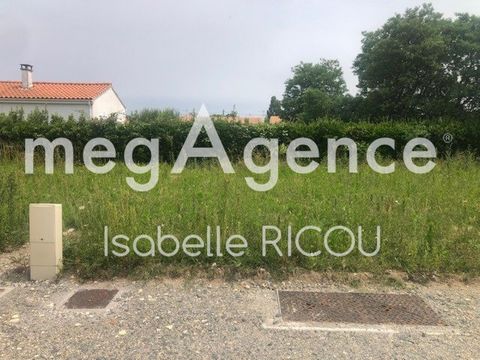 DOLUS D'OLERON, TERRAIN A BATIR viabilisé de 156m²