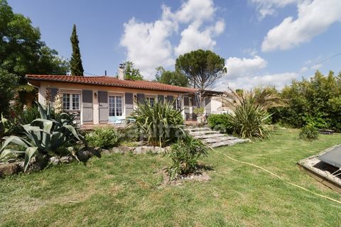 À découvrir sans tarder : Belle maison familiale rénovée avec goût, à 10 min de Castres !