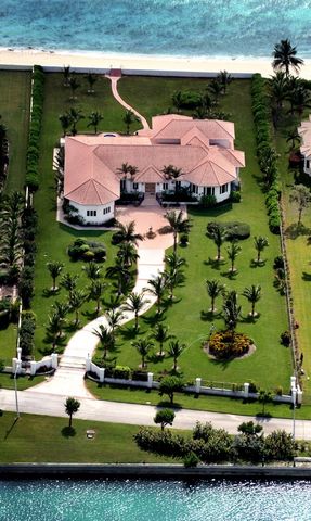 The estate is located in the gated and most prestigious living area of Grand Bahama lsland, called Princess lsle, only 55 miles from Florida (just across the Golf Stream) in the Commonwealth of The Bahamas. The property consists of one and a half acr...