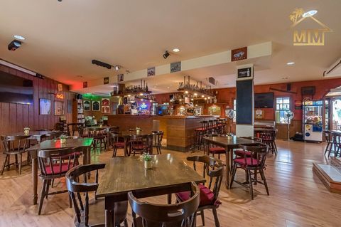 Son Parc | Bar, Restaurant and apartment EXCLUSIVE WITH MOVE MENORCA This is a fantastic opportunity to own and manage a thriving bar/restaurant in an excellent location. Established for almost twenty years, this popular and busy bar/restaurant is at...