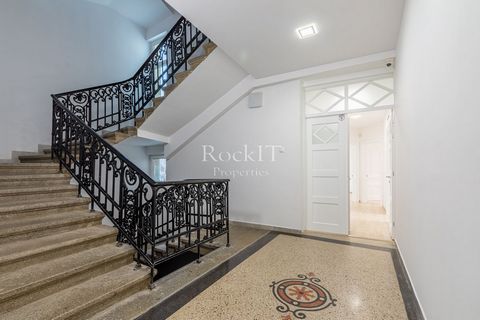 RockIT Properties is pleased to present a bright, spacious and functional office with an incredible location in the ideal center of Sofia, near the National Theater, BNB, the pedestrian zone of Vitosha Blvd., Sofia City Court, metro stations and publ...