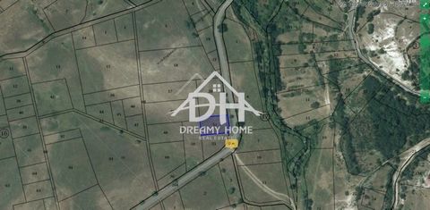 Plot of land for sale in the land of the village of Sipey, facing the main road.