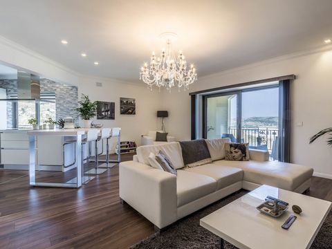 Exquisite apartment nestled within one of the premier developments on the island Tas Sellum situated in the charming northern village of Mellieha. This residence is situated within a special designated area boasting breathtaking sea views and serene ...