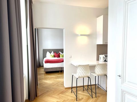 Move in and relax! Spend your time in Vienna in this high-quality renovated, exceptional old building apartment with traditional Viennese charm. The apartment, located on the 3rd floor, has a courtyard-facing bedroom with a comfortable hotel-quality ...