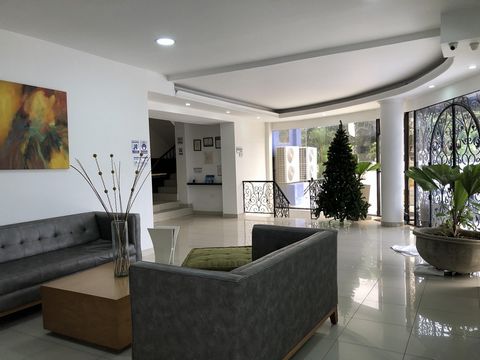 I sell hotel perfect location, south central, close to downtown, shopping centers, sports areas, airport, gastronomic area of the city among others. It has spacious, comfortable, illuminated rooms, panoramic view, with TV, minibar, Wi-Fi, private sho...