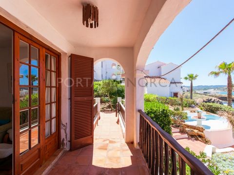 This charming ground floor apartment with terrace is located in a pretty community in Playas de Fornells, close to the beach of Cala Tirant. It has an entrance hall, a bathroom with a spacious shower and 2 double bedrooms with fitted wardrobes, The l...