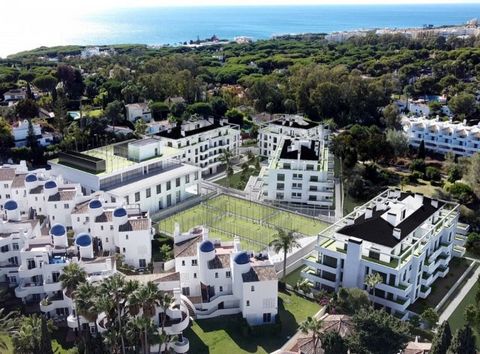 A modern, south-facing penthouse apartment located just 800 meters from the beach in Calahonda, in the heart of the Costa del Sol. The property comprises a living and dining area leading to a private terrace, a modern, fully fitted kitchen, two bedro...