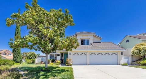 Welcome to your beautiful new home in Temecula, California. This home boasts a stunning corner lot, complete with a stucco wall, new fencing, and a modern front door. The entryway greets you with high ceilings and expansive Italian Porcelain tile flo...
