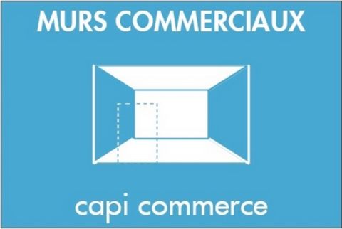 Dpt Rhône (69), à vendre SAINT PRIEST MURS Local commercial de 280m2 en centre ville de st Priest proche place du marché