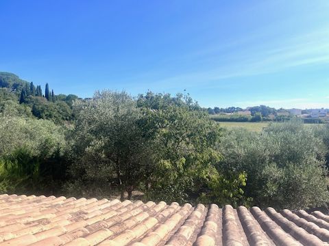 A VENDRE BELLE VILLA SUR TERRAIN PISCINABLE AU CALME A MONTPELLIER CHAMBERTE