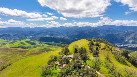 Welcome to Weathertop Ranch at 500 El Caminito Road - an unparalleled opportunity for a luxurious country lifestyle in Carmel Valley! Enjoy breathtaking views from every direction, from Pt Lobos in Carmel Bay to Monterey Bay and Santa Cruz to the Wes...