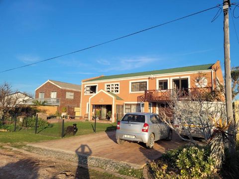 Excellent 5 Bed Villa For Sale in Bettys Bay Western Cape South Africa Esales Property ID: es5553829 Property Location 16 Lachenalia Road Bettys bay Western Cape 7141 South Africa Property Details With its glorious natural scenery, excellent climate,...