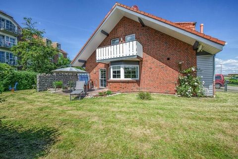 High-quality furnished two-family house renovated in 2014 in a quiet location near the beach! Due to its peninsula location, Friedrichskoog not only offers a lot of sea, dyke and beach fun, but also a fresh and healthy North Sea breeze! The Schleswig...