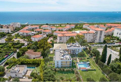 Superbly located new development in the heart of the French Riviera. In a peaceful neighbourhood of Juan-les-Pins while close to all amenities. 300m from the fine sandy beaches and azure waters of the Mediterranean Sea. Modern and intimate residence ...