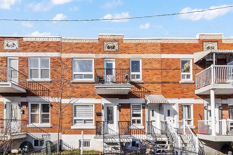 Welcome to this wonderful duplex in the heart of Verdun. You will be charmed. Located in this peaceful neighborhood where harmony reigns between country and city. The famous Rue Wellington will introduce you to new restaurants and an exciting lifesty...