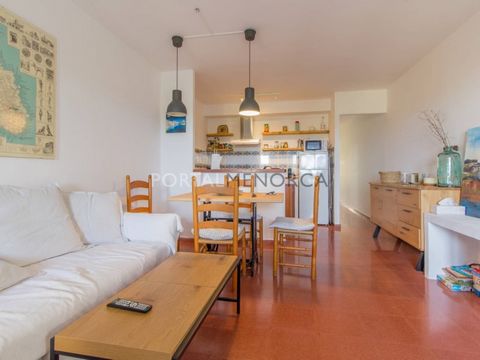 Discover this interesting apartament for sale just a few steps away from Cala Canutells! It has a constructed area of 62 m² and is located on the first floor of a quiet community, close to the green areas that lead to the ravine of the same beach. Fr...