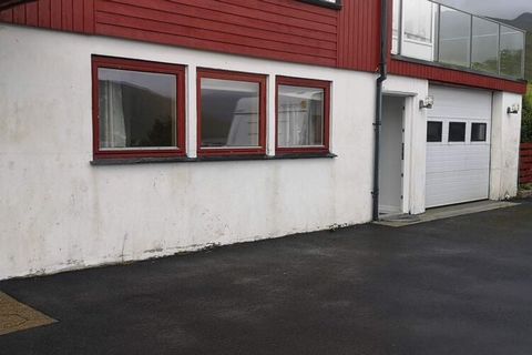 Vergessen Sie Ihre Sorgen in dieser ruhigen Unterkunft mit Platz für drei Personen. Diese Wohnung liegt in Selatrað, einer hübschen Kleinstadt mit guten Möglichkeiten, sich zurückzulehnen und zu entspannen und dabei einen wunderschönen Blick auf das ...