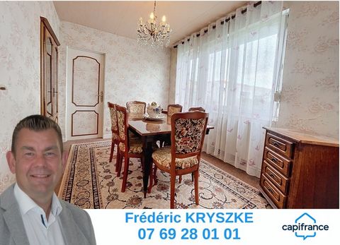 Frédéric KRYSZKE vous présente cette charmante maison de plain-pied idéale pour primo-accédant à Harnes Située à proximité de toutes commodités cette maison de plain pied d'une surface habitable d'environ 72 m2 se compose de 2 chambres ( possibilité ...