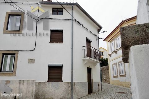 House for sale in the village of Lousa. The house consists of ground floor, 1st floor and attic, being the separation between floors by cement plate. The ground floor consists of a kitchen with fireplace, living room and bathroom. On the first floor ...