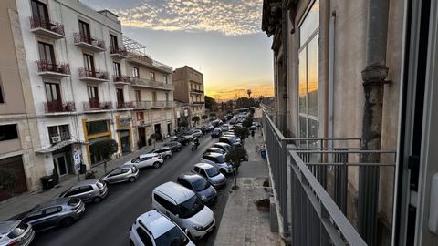 A beautiful recently renovated apartment at 10 minutes' walk from the historical center of Siracusa, Ortigia. The apartment is recently renovated and is composed as follows: entrance on kitchen that take to a large living area with windows looking ov...
