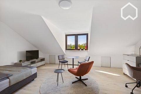 Immerse yourself in first-class living with this newly renovated, fully furnished studio apartment located in the vibrant heart of Frankfurt-Bornheim. Experience this brand-new, meticulously finished space, boasting high-quality furnishings, state-of...