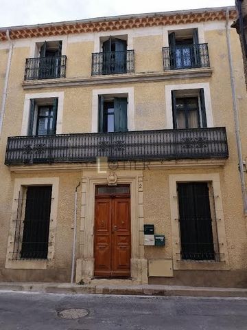 FOR SALE. VILLENEUVE LES BEZIERS (34) - CITY CENTER. BUILDING COMPOSED OF 3 RENOVATED APARTMENTS. Close to all shops and means of transport, located in the historic city center of Villeneuve les Béziers, we offer you this recently renovated building....