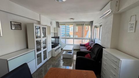 1. Piso → Apartamento en Benidorm zona Rincon de Loix Llano, 45 m. de superficie, 6 m2 de terraza, 100 m. de la playa, una habitación doble, un baño, propiedad para Entrar a vivir, cocina equipada, orientación sur, suelo de gres porcelánico.. Extras:...