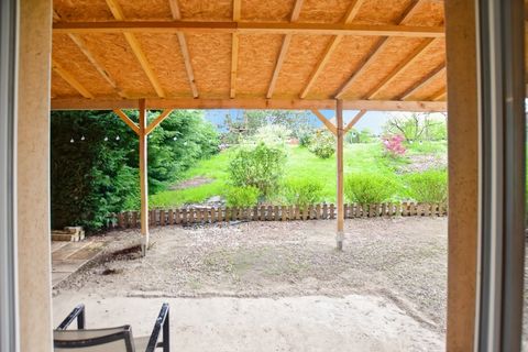 Maison ancienne rénovée de 186 m2 avec dépendances et terrain de 6600 m2 à Tintry
