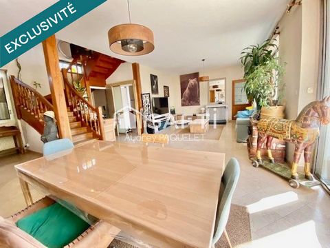 Quartier Carroussel maison de 105m2 avec son sous sol et sa dépendance comprenant un appartement de 40 m2