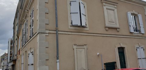 Dpt Sarthe (72), à vendre 72000 LE MANS - MAISON DE VILLE P6 de 210 m²env. au sol -