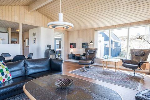 Close to the last dune row before the beach is this cozy cottage in Bjerregård. Around the cottage there are several sheltered terraces - so a place in the sun can almost always be found. In addition, the cottage has a patio heater, so you can have f...