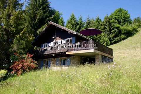 3 bedroom chalet with stunning Mont Blanc views, located in the charming Savoyard village of Saint Nicolas la Chapelle (73590). This stylishly restored alpine home features high quality appointments throughout. The property is made up of an open livi...
