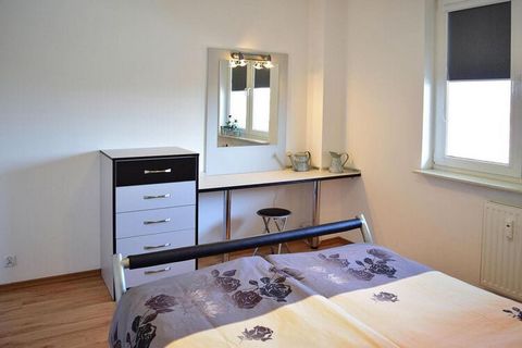 Bright, cozy apartment in the well-known seaside resort of Ustka. The beautiful Baltic Sea beach can be reached in a few minutes on foot. Along the dunes you will find kilometers of beautiful cycling and hiking trails. Ustka (Stolpmünde) is located a...