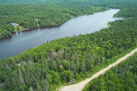 Cape Breton - Beautiful 2.25 acres of 272 feet / 83 m waterfront lot right at the River Inhabitants. This magnificent waterfront lot offers privacy in an idylliclocation and is well connected to the main roads leading to Port Hawkesbury and St. Peter...