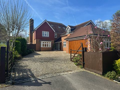 A superb, detached home, in a highly desirable location with annexe potential Please click on the property brochure and the video tab for full details of this property, or for more information or to arrange a viewing please contact Kerr Drummond at t...