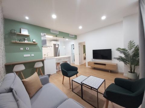 Enjoy an unique place in the heart of the city. The newly built apartment has been developed in a 19th century facades' building, joining the comfort and design of the apartments, with the uniqueness and exclusivity of being in a 19th century buildin...