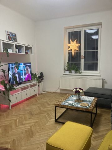 Cosy fully furnished 2+1 apartment near the center in Prague 5 for 3 months I am offering a fully furnished apartment in Prague 5, 6 minutes by tram from Anděl metro station. The apartment with an area of ​​63.2 m2 is located in a historic building a...