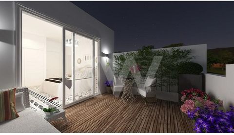 Do you want to build your new home to your personal taste in the city of Faro in a central area? We have your new home: House in the downtown area of Faro with PROJECT APPROVED by the City Council, with the following characteristics: 2-storey T2 hous...