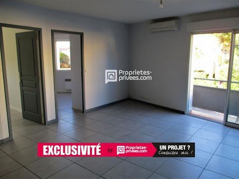 Perpignan, boulevard Marcelin Albert, come and discover in exclusivity this T3 apartment of 58 m² located on the 1st and last floor of the residence, (residence built in 2008), it consists of: an entrance with cupboard, a living room/living room/equi...