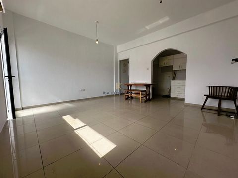 Located in Larnaca. Top Floor, One-bedroom flat in the heart of Larnaca Town Center. The flat takes place just 400 meters from the popular Phinikoudes beach, a breath away from all services and amenities such as schools, shops, restaurants, bars, bak...